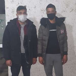 Doi tineri din Libia, depistaţi la graniţa cu Ungaria