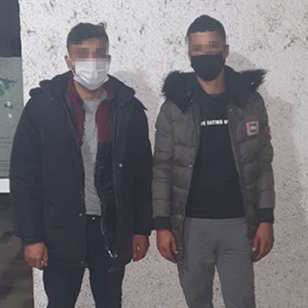 Doi tineri din Libia, depistaţi la graniţa cu Ungaria