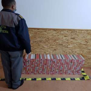 Peste 30.000 de țigarete de contrabandă, descoperite de polițiștii de frontieră botoșăneni