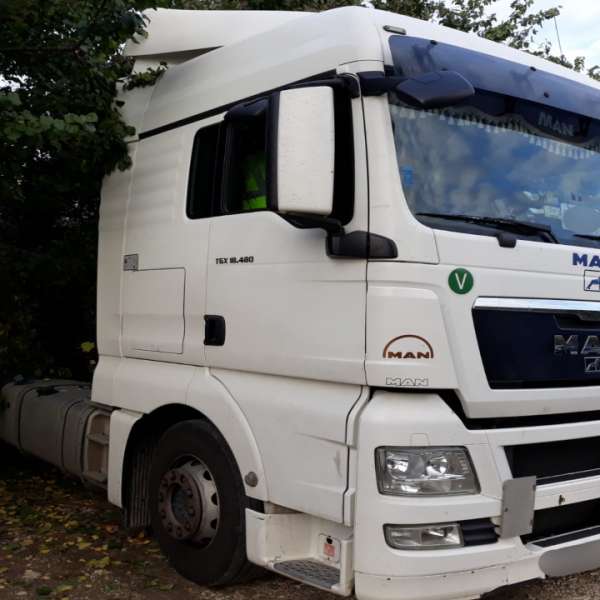 Cap tractor căutat de autorităţile din Franța, descoperit la P.T.F. Ostrov
