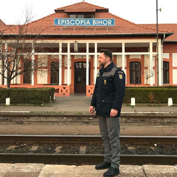 Cetățeni din Azerbaidjan și India cu documente false, depistați la P.T.F Episcopia-Bihor