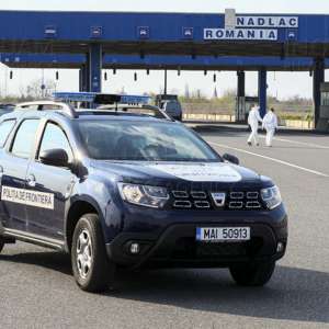 Şase cetăţeni din Afganistan, depistați ascunşi la P.T.F. Nădlac II