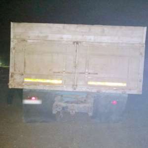 Autoutilitară cu număr fals, descoperită în trafic de polițiștii de frontieră