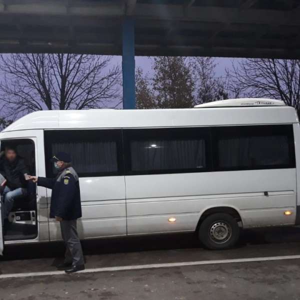 La volan, deşi ştia că nu are un permis de conducere corespunzător
