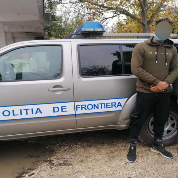 Doi marocani depistați de polițiștii de frontieră constănțeni