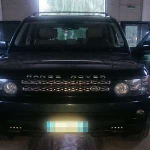 Autoturism furat din Italia, descoperit la P.T.F. Siret