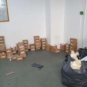 Peste 4.900 de bunuri susceptibile a fi contrafăcute, confiscate de polițiștii de frontieră din P.T.F. Giurgiu