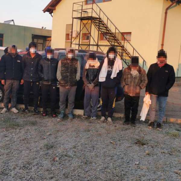 Călăuze depistate la granița cu Serbia