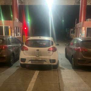 Autoturisme de peste 300.000 lei descoperite de polițiștii de frontieră la doar câteva ore de la semnalarea furtului