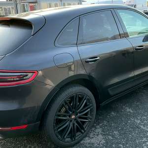 Autoturism căutat de autorităţile din Germania, depistat de poliţiştii de frontieră de la P.T.F. Nădlac II