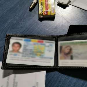 Carte de identitate falsă, descoperită de polițiștii de frontieră