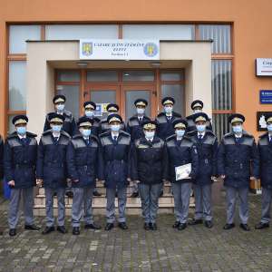 O nouă promoţie de absolvenţi se alătură structurilor Poliţiei de Frontieră