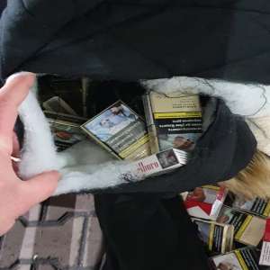 Țigări ascunse în boxe audio și pe corpul unui cetățean bulgar,  descoperite de poliţiştii de frontieră din P.T.F. Giurgiu