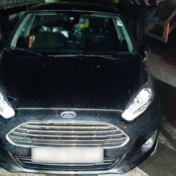Autovehicule radiate din circulaţie, descoperite în trafic de polițiștii de frontieră