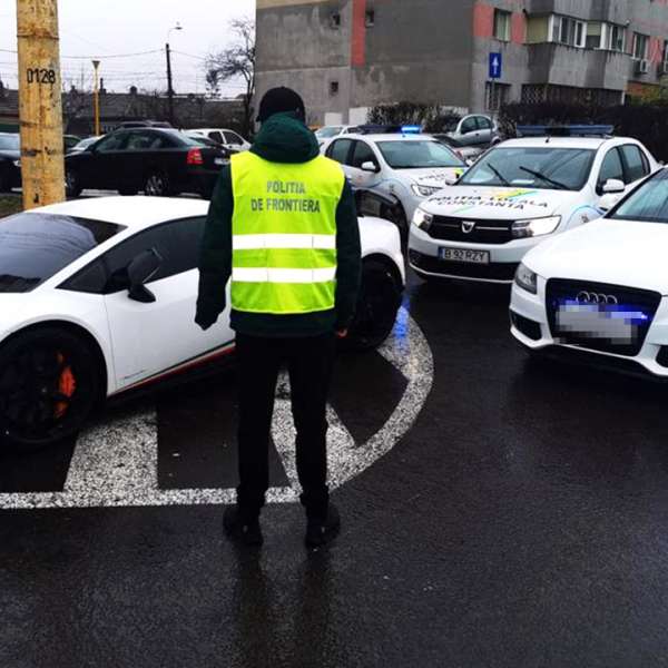 Autoturism de lux căutat de autoritățile din Germania, descoperit de polițiștii de frontieră constănțeni