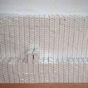 Ţigări de contrabandă de peste 266.000 lei, reţinute cu focuri de armă la frontiera de est