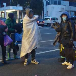 42 de cetăţeni din Afganistan și Pakistan, ascunşi în opt automarfare, depistați de poliţiştii de frontieră arădeni