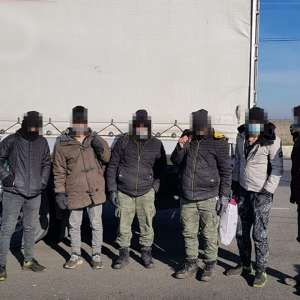 Treisprezece cetăţeni din Afganistan, Siria, Congo și Camerun,  depistați de poliţiştii de frontieră din Arad