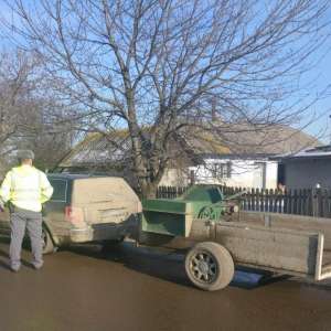 Remorcă neînmatriculată, descoperită în trafic de polițiștii de frontieră botoşăneni