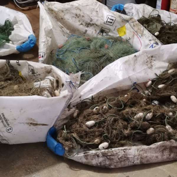 Plase de pescuit în lungime de aproximativ 400 m, confiscate de poliţiştii de frontieră călărăşeni