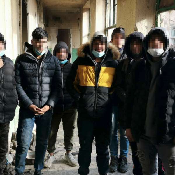 Cincizeci de persoane care provin din Afganistan şi Pakistan, depistate pe raza municipiului Timişoara, în urma unei acţiuni pentru prevenirea migraţiei ilegale 
