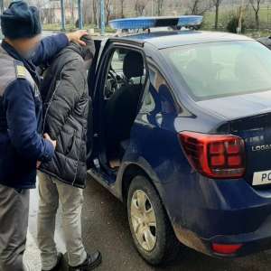 Urmărit internațional de aproximativ o lună, depistat la controlul de frontieră