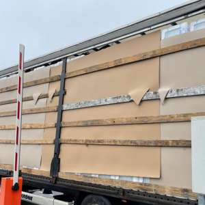 Acţiuni intense la graniţa de vest: 51 de cetăţeni din Afganistan, Siria, Pakistan şi Sudan depistaţi ascunşi în automarfare