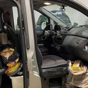 Țigări în valoare de aproximativ 10.000 lei descoperite în două autoturisme
