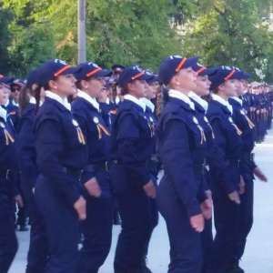 Primul pas spre viitor începe cu noi. Hai în echipa noastră!