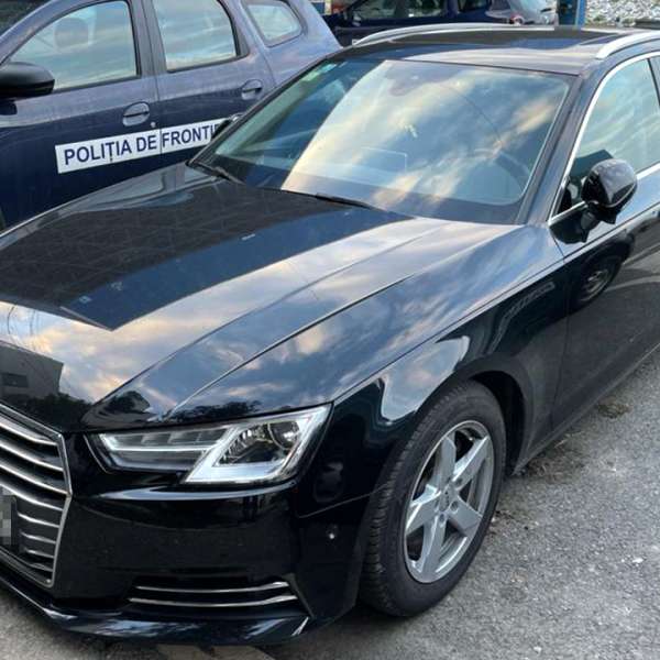 Patru autovehicule căutate de autorități, descoperite de polițiștii de frontieră de la Nădlac și Borș