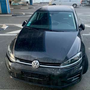 Patru autovehicule căutate de către autorități, descoperite de polițiștii de frontieră de la Nădlac și Borș