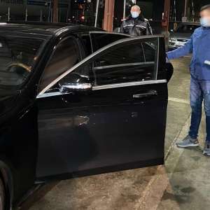 200 de euro preţul unor documente false