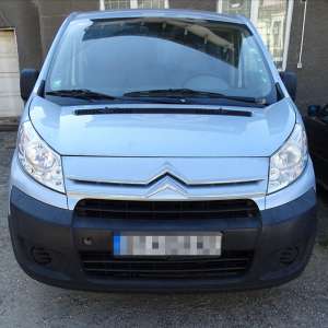 Autoturism căutat de autoritățile din Belgia, depistat la P.T.F. Calafat