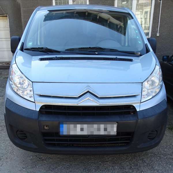Autoturism căutat de autoritățile din Belgia, depistat la P.T.F. Calafat