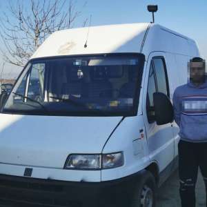 Cetăţean român cercetat pentru călăuzirea a opt cetăţeni afgani