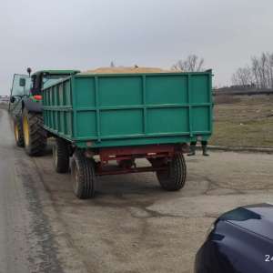 Brăilean cu permis de conducere necorespunzător, depistat la volanul unui tractor neînmatriculat