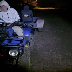 ATV neînregistrat, condus de un tânăr pieton, descoperit în trafic