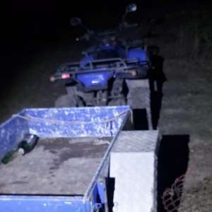 ATV neînregistrat, condus de un tânăr pieton, descoperit în trafic