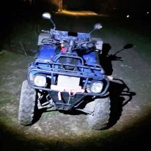 ATV neînregistrat, condus de un tânăr pieton, descoperit în trafic