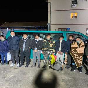 Afgani opriți din drumul ilegal către Germania