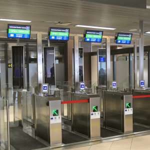 Sistem automat pentru verificarea documentelor de călătorie implementat în Punctul de Trecere a Frontierei Aeroport Henri Coandă
