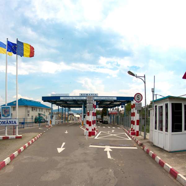 Cetățeni străini opriți din drumul ilegal către vestul Europei
