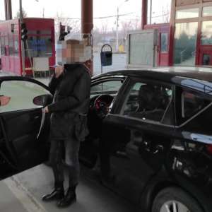 Document de identitate contrafăcut, depistat la frontiera de est