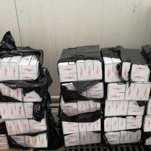 Microbuz blindat cu ţigarete de contrabandă descoperit la Stânca