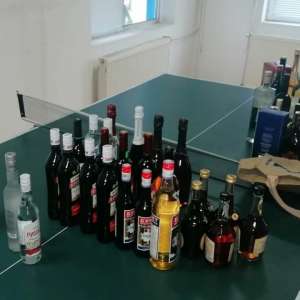 Contrabandă cu băuturi alcoolice depistată la Galați