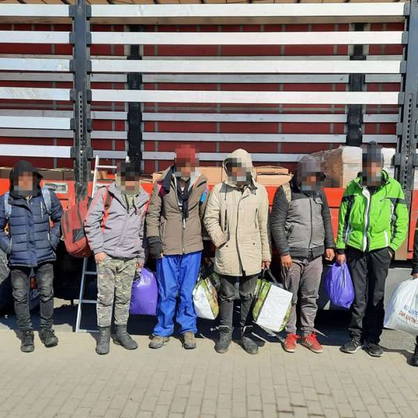 21 de cetăţeni din Afganistan opriţi la frontiera arădeană
