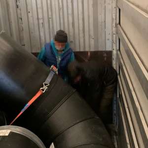 14 cetăţeni din Afganistan și Pakistan depistați de poliţiştii de frontieră arădeni ascunși în trei automarfare