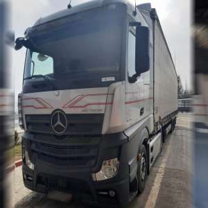 Ansamblu rutier cu documente false oprit din drumul spre R. Moldova