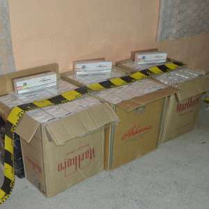 3.000 pachete țigarete confiscate la frontiera de nord. Sucevean cercetat pentru contrabandă în formă agravantă