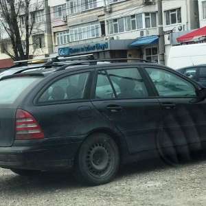 Depistat de două ori la volan, cu dreptul de a conduce suspendat